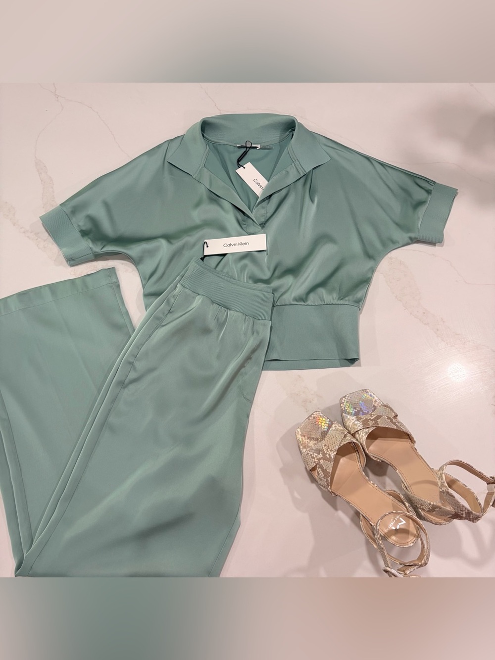 Calvin Klein Sage Cropped Polo Set